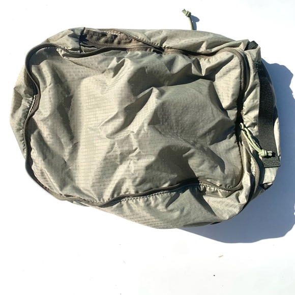 REI Olive Gray Travel Packing Cube Bag Expandable Zipper - Picture 2 of 12